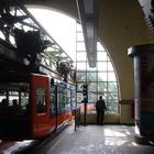 Schwebebahn