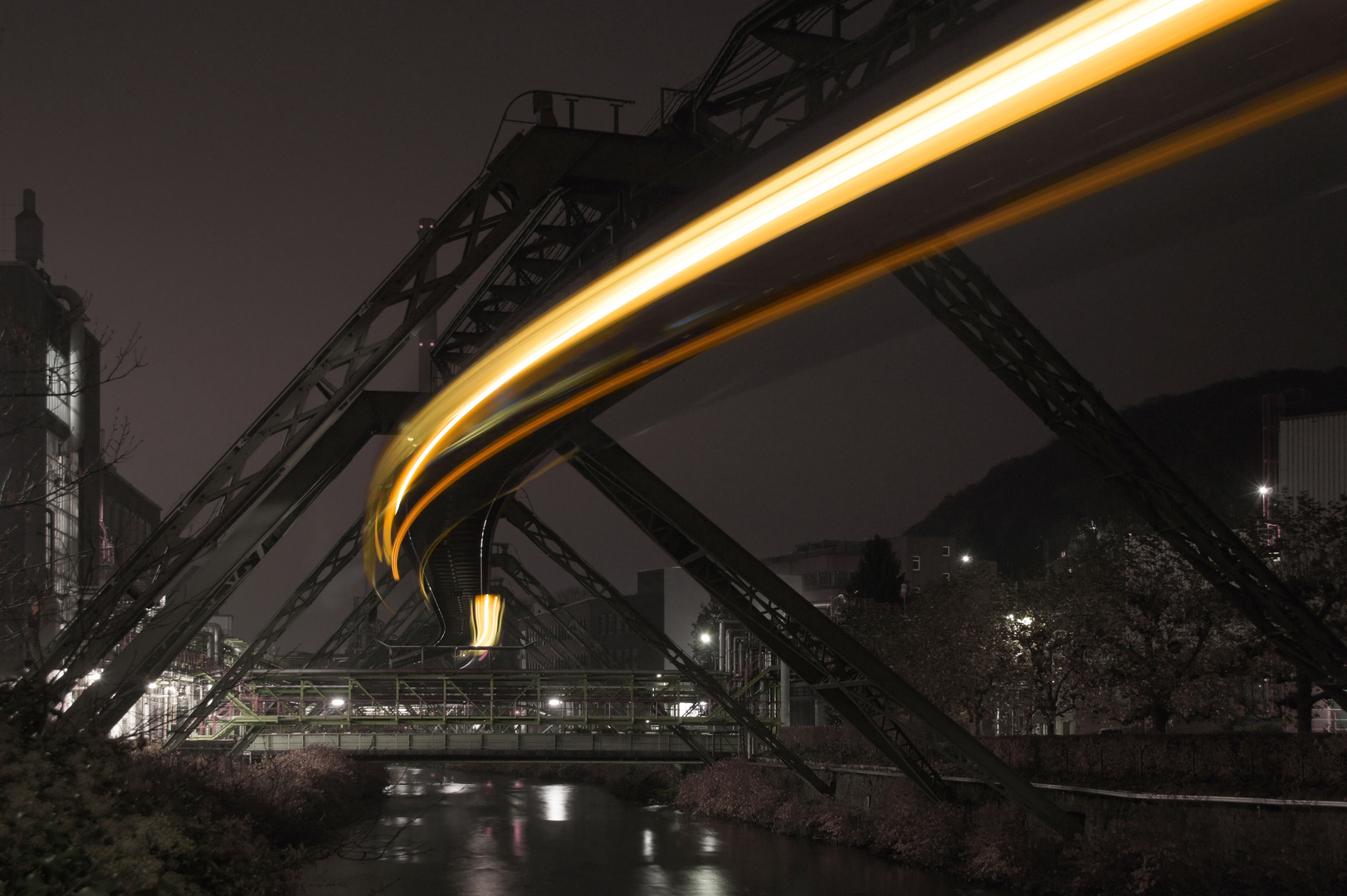 Schwebebahn