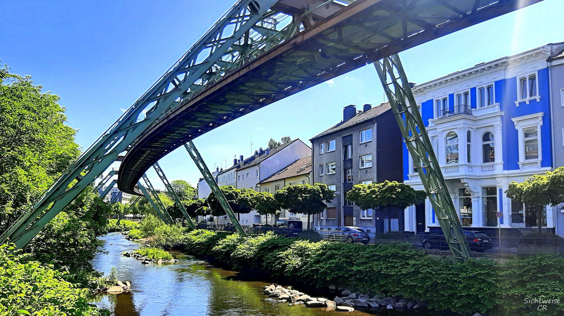 Schwebebahn