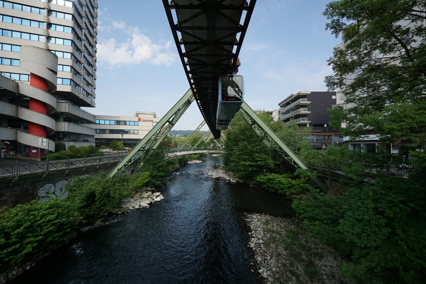 Schwebebahn