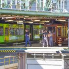 Schwebebahn   alt und sehr alt