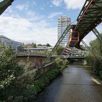 Schwebebahn an der Schlossbleiche