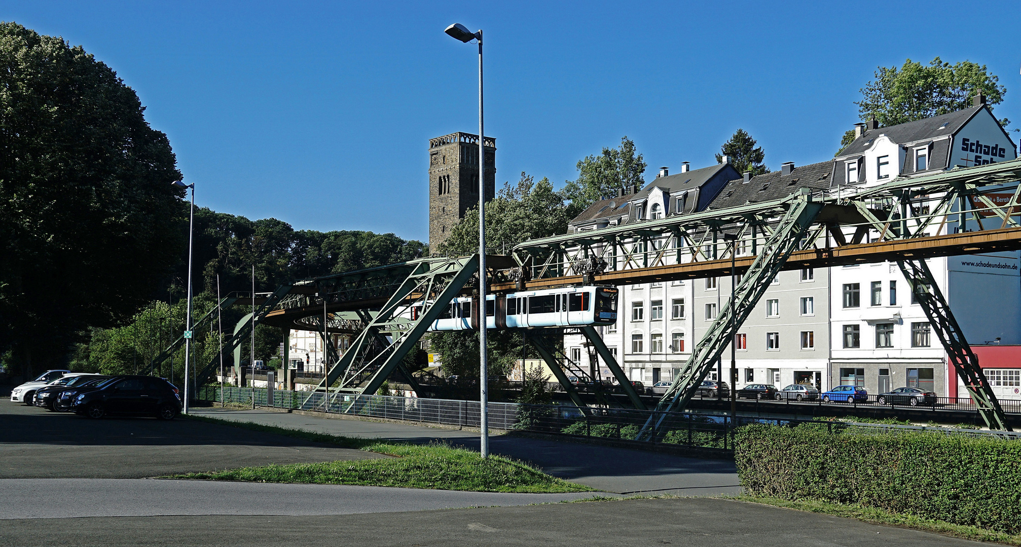 Schwebebahn