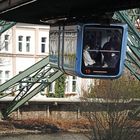 Schwebebahn - Einsichten & Aussichten