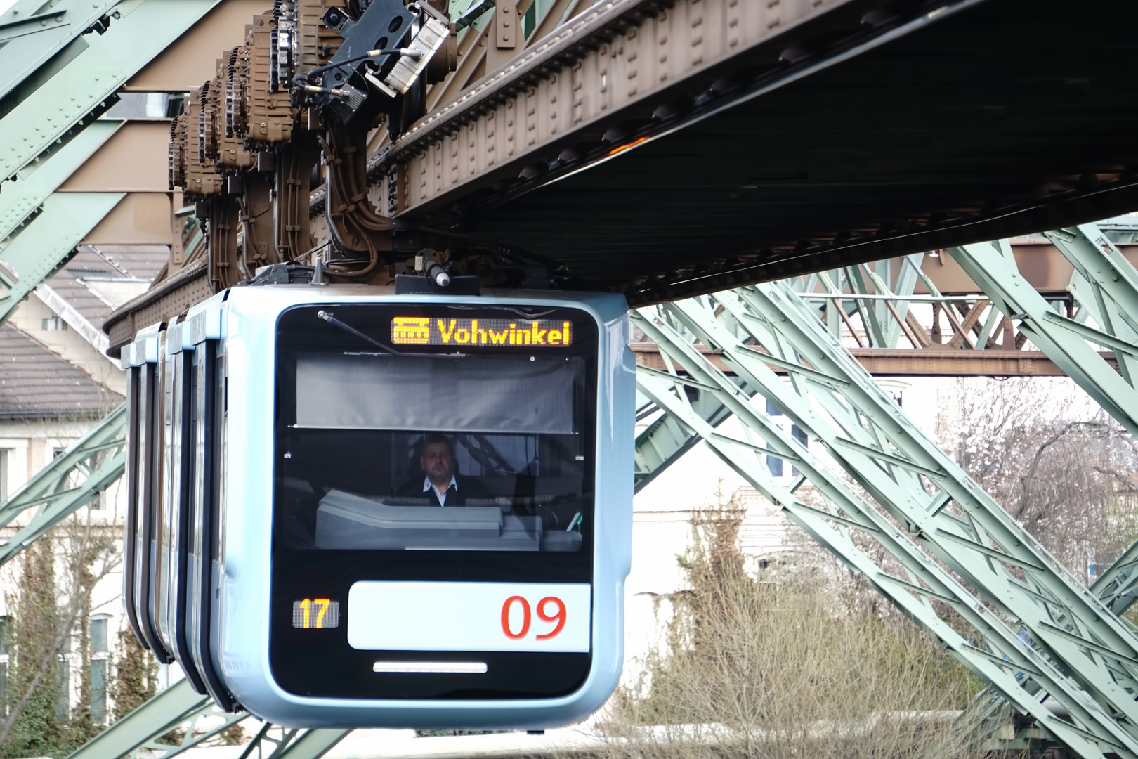 Schwebebahn