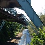 Schwebebahn in Wuppertal jetzt ohne Rahmen