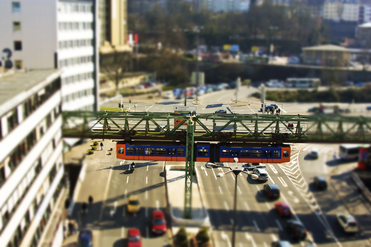 Schwebebahn-Modell