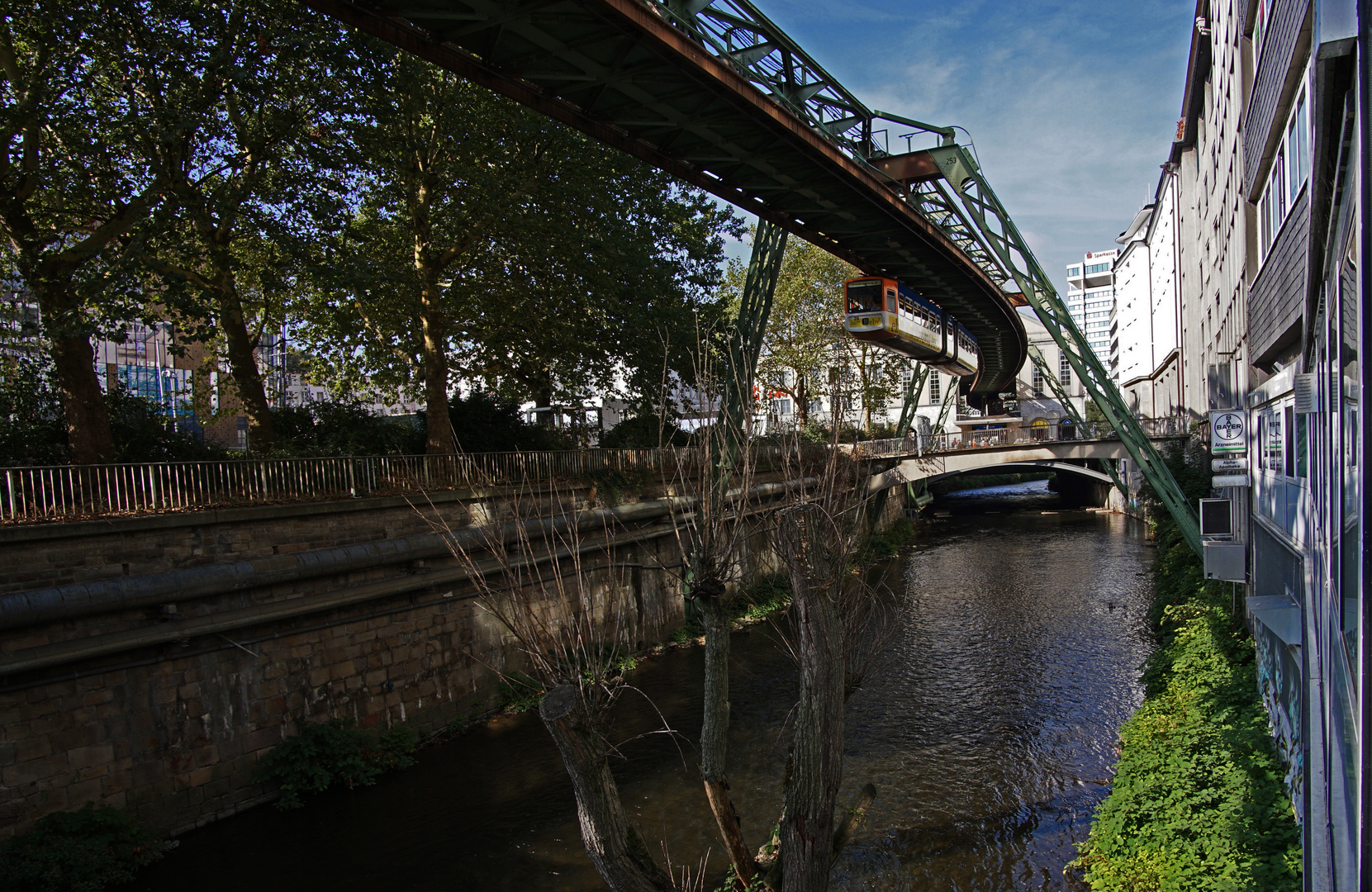 Schwebebahn   Station Döppersberg