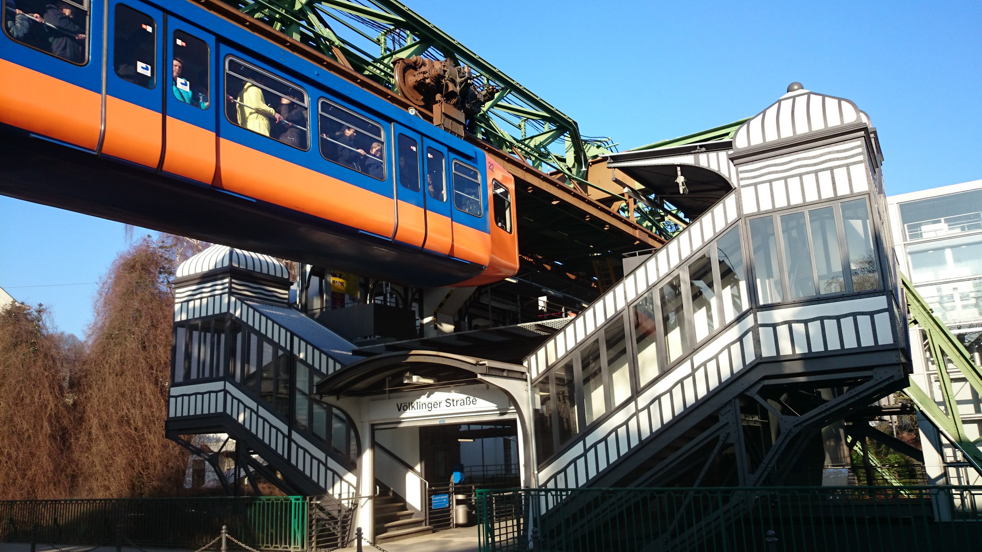 Schwebebahnhaltestelle Völklinger Straße