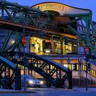 Schwebebahnhaltestelle Wertherbrücke Wuppertal Barmen-(20.11.2022)