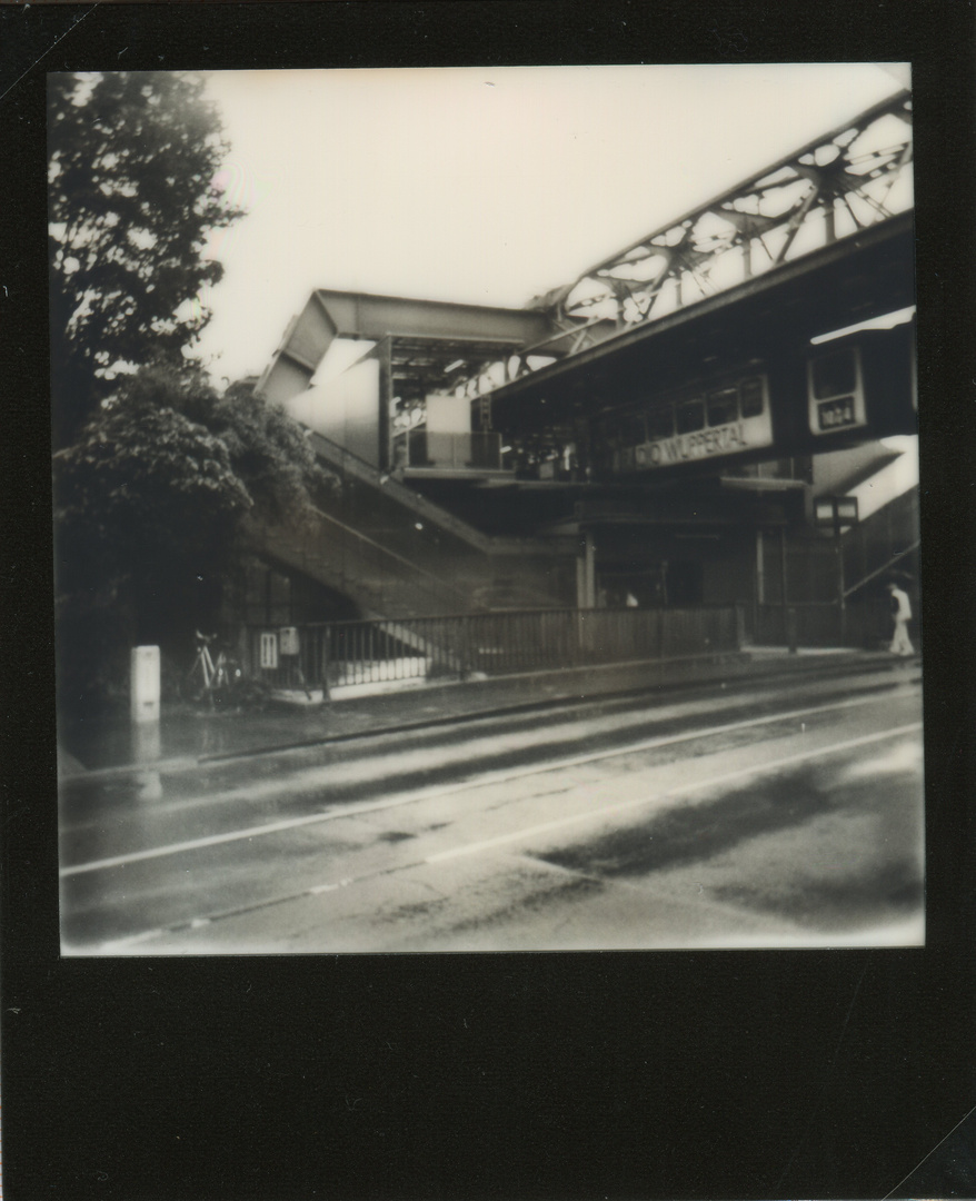 Schwebebahnstation Loher Brücke