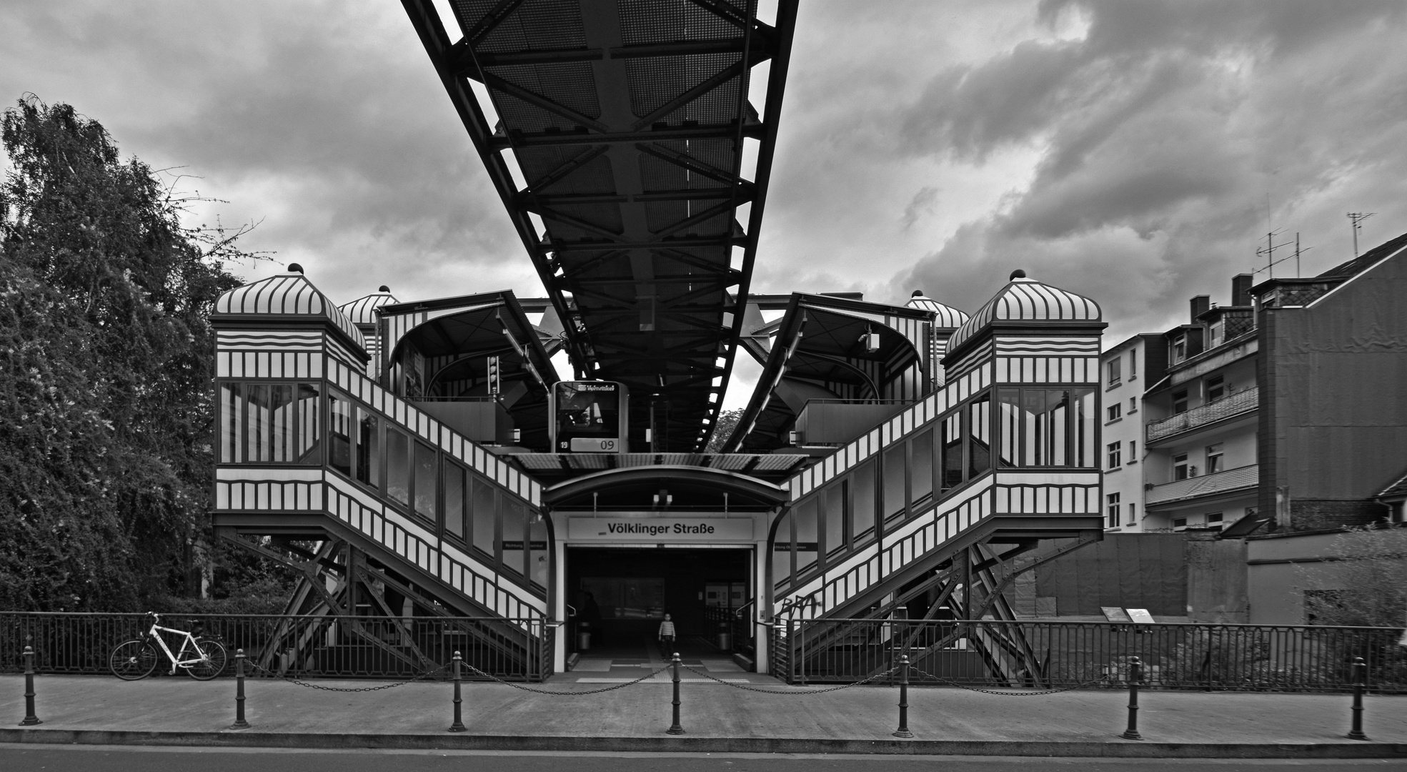 Schwebebahnstation  Völklinger Straße