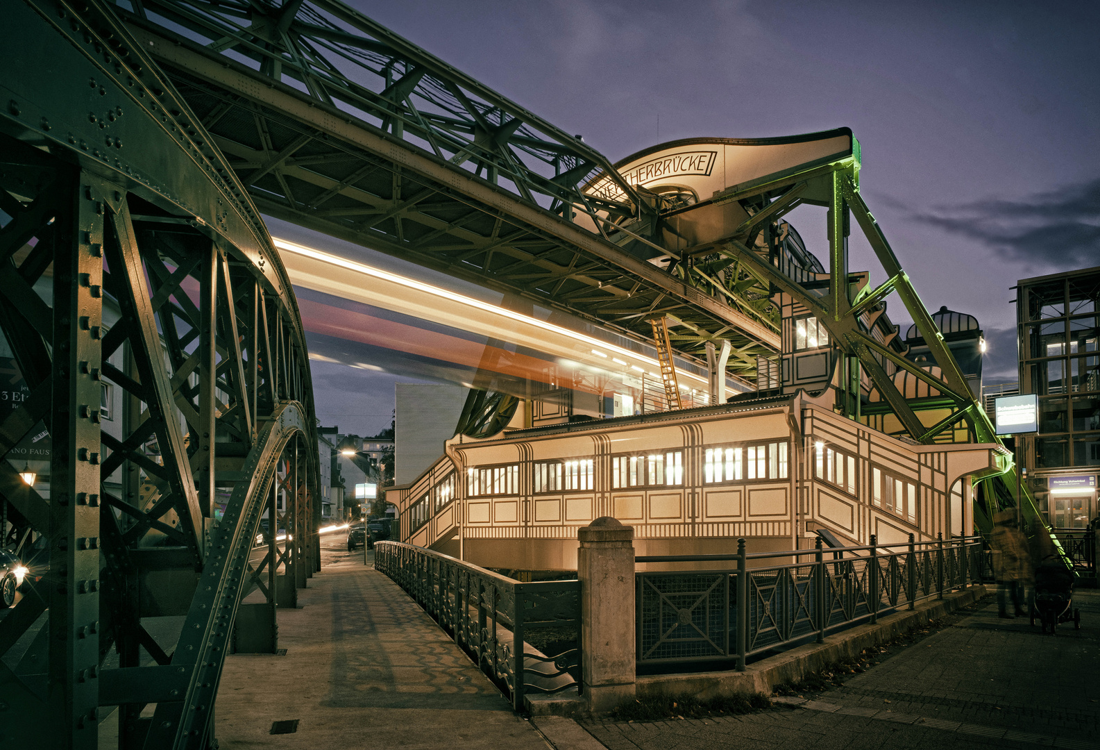 Schwebebahnstation Werther Brücke