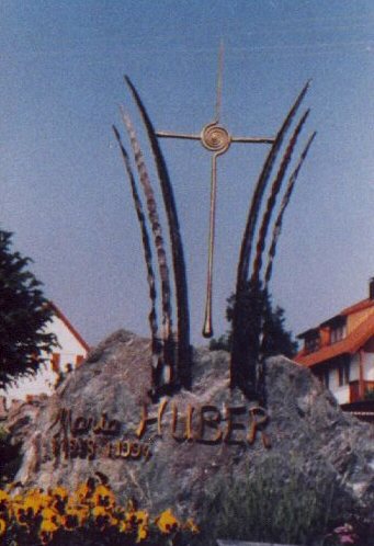 Schwebendes Kreuz