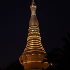 Schwedagon bei Nacht