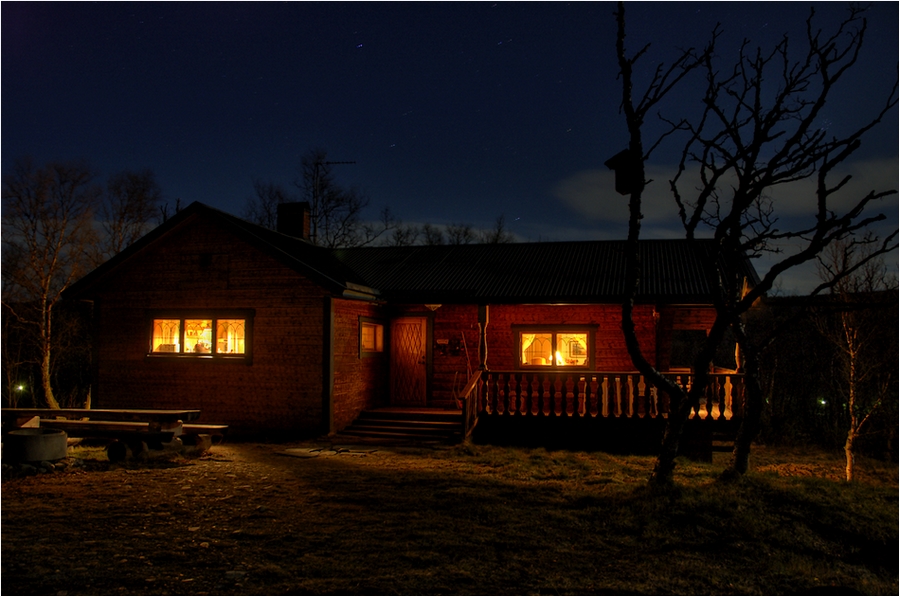 Schweden bei Nacht 2 - Die Hütte