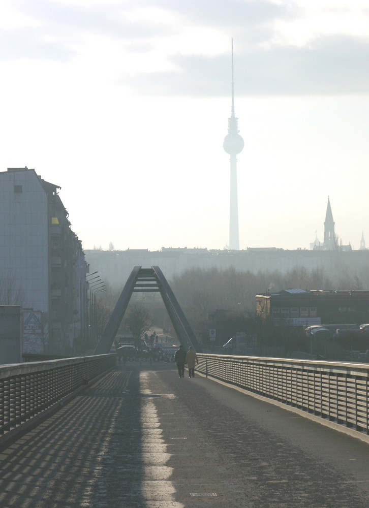 Schwedter Steg in der Morgensonne