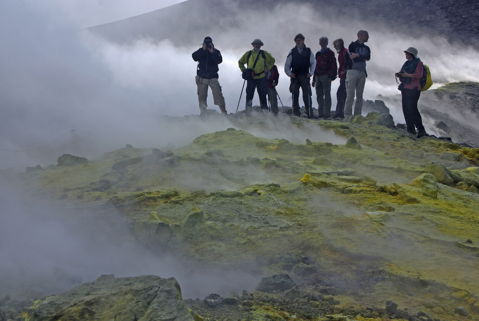 Schwefel und Dampf auf Vulcano