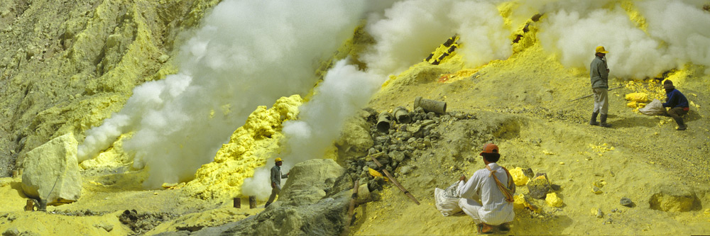 Schwefelabbau am Kawah Ijen I