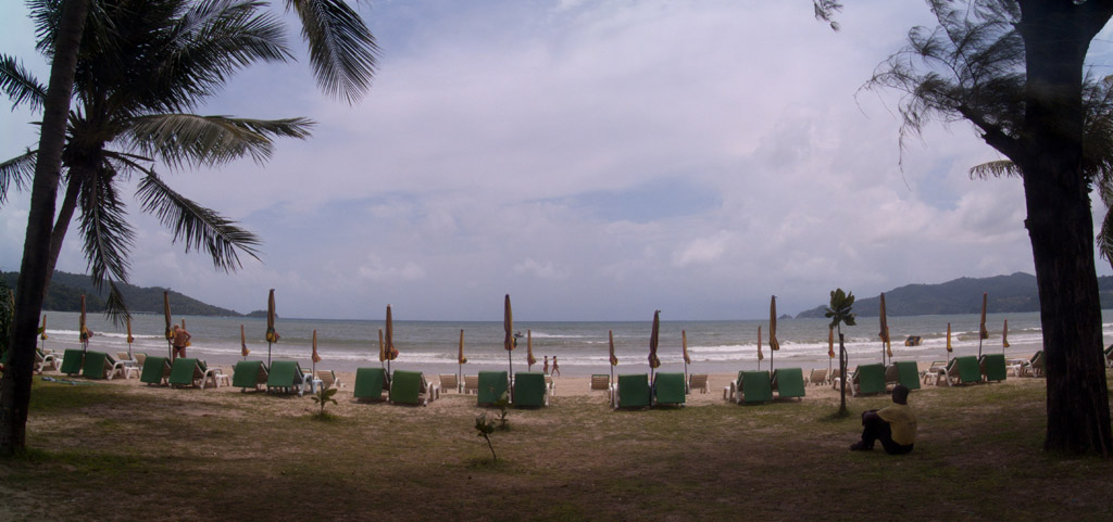 Schweifende Gedanken am Patong Beach