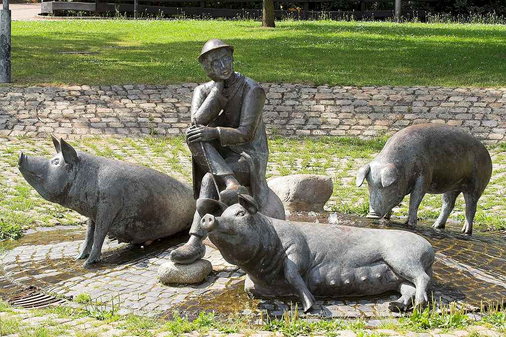 Schweinebrunnen in Dankersen