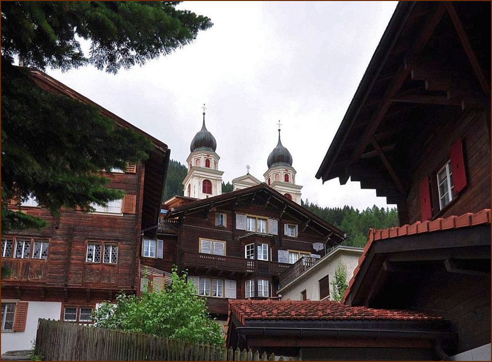 Schweiz, Graubünden, Disentis.