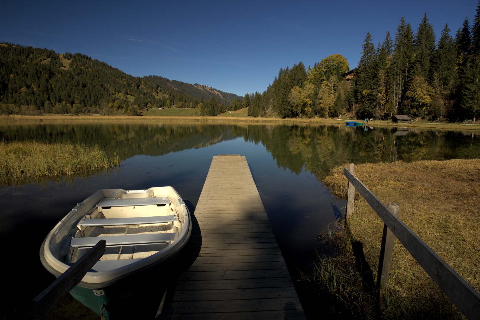 Schweiz - Kanton Bern - Lauenensee