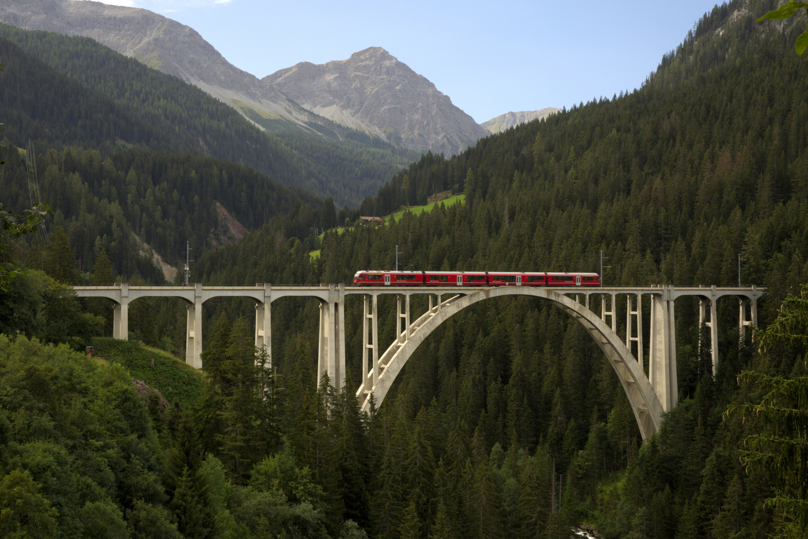 Schweiz - Kanton Graubünden - Langwies - RhB Viadukt