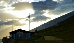 Schweiz: Morgensonne auf dem Klausenpass