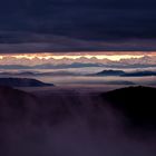 Schweizer Alpen in der Morgensonne