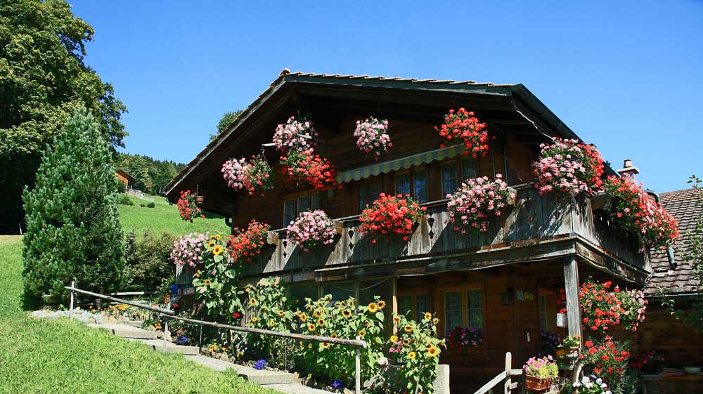 Schweizer Bauernhaus - einfach wunderschön anzuschauen