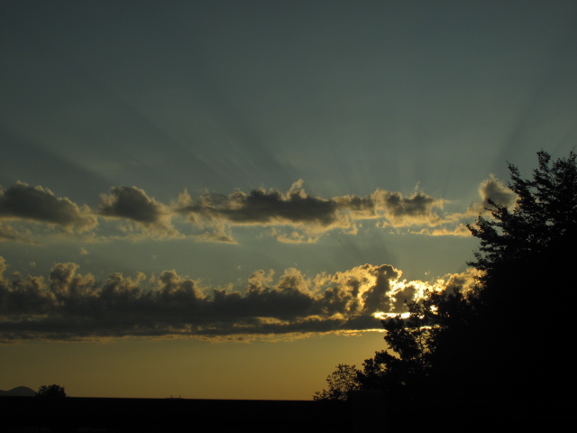 Schweizer Himmel am Tagesende