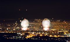 ~~~ Schweizer Parallel - Feuerwerk ~~~