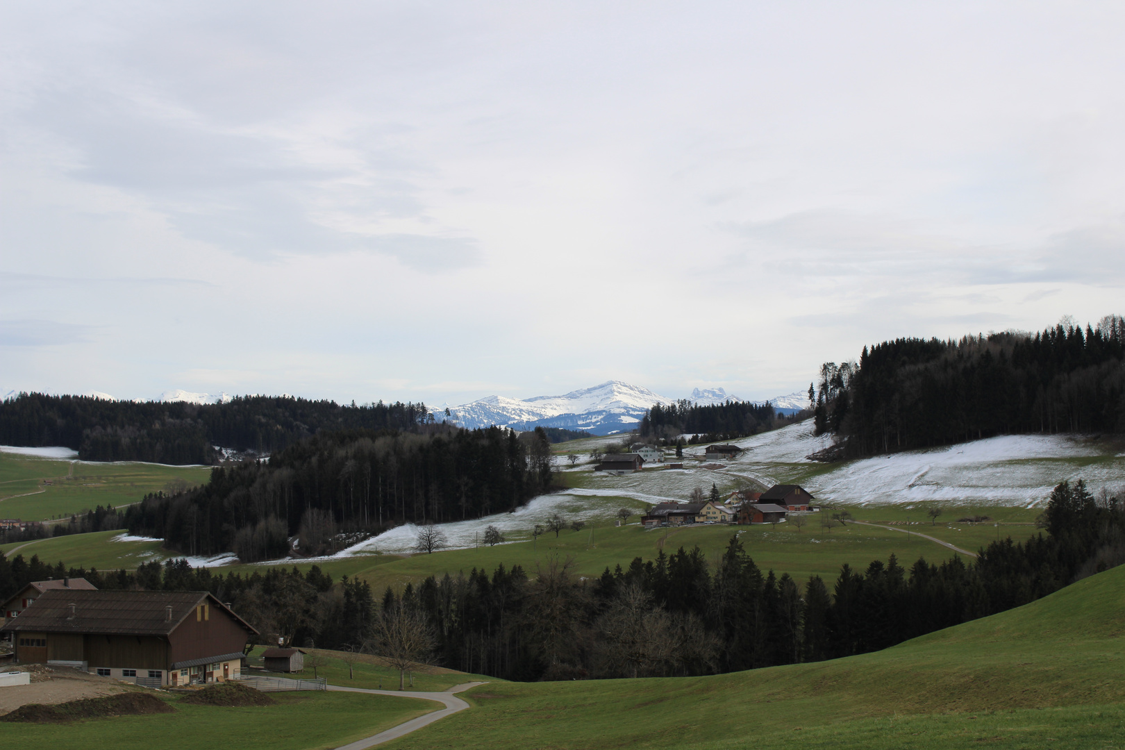 Schweizer Voralpenlandschaft