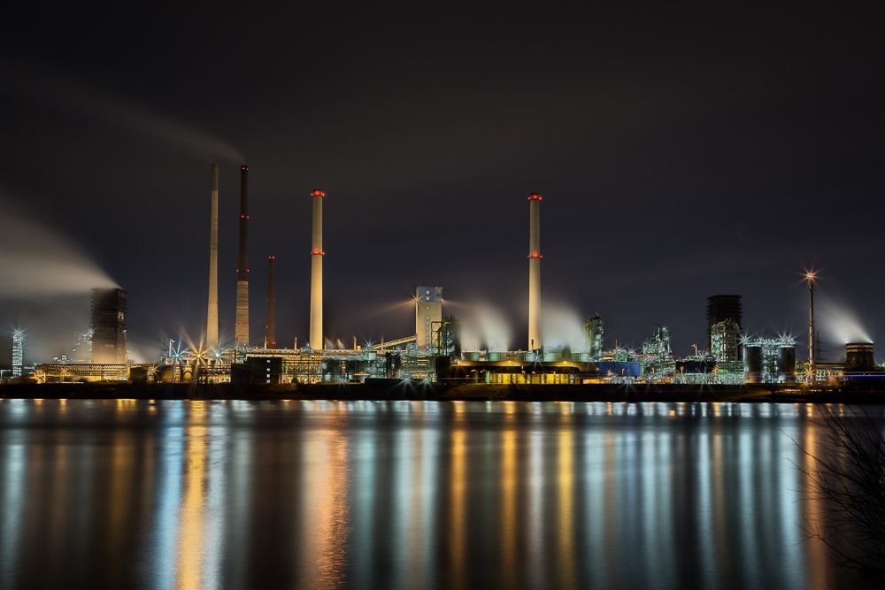 Schwelgern bei Nacht