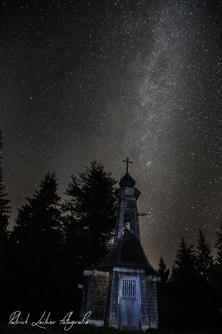 Schwendreut bei Nacht