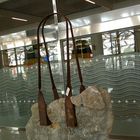 schwer ist es, das Gepäck eines Touristen (Flughafen von Palma)