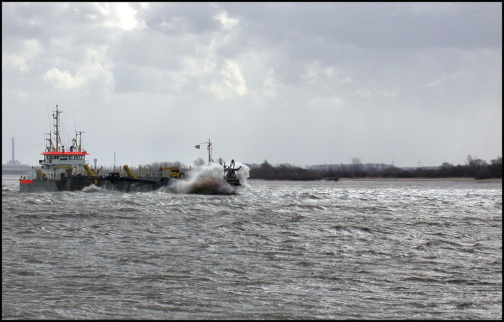 schwere sturmböen auf der elbe