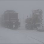 Schweres Gerät im Nebel