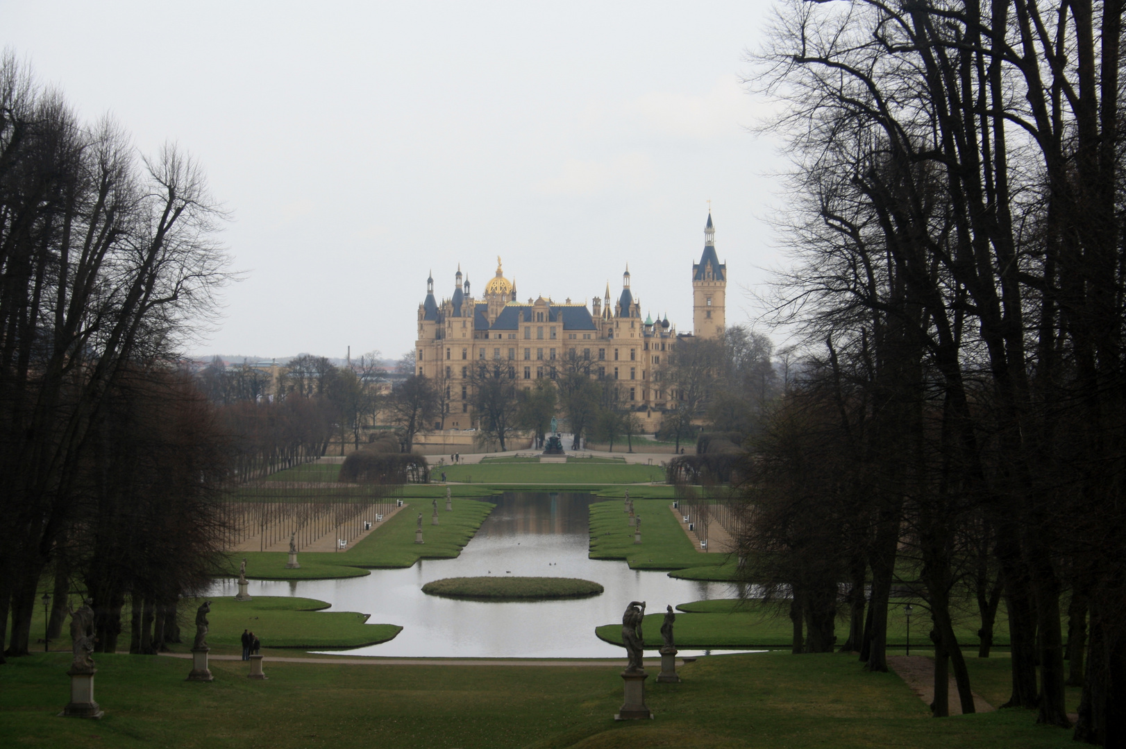 Schwerin hat den schönsten Landratssitz