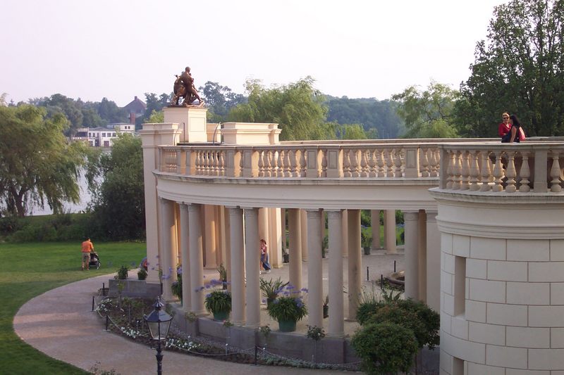 Schwerin_Burggarten_Blick auf Rondell