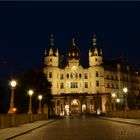 Schweriner Schloss bei Nacht