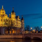 Schweriner Schloss bei Nacht