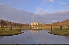 Schweriner Schloß mit Regenbogen