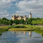 Schweriner Schloss mit Schlossgarten