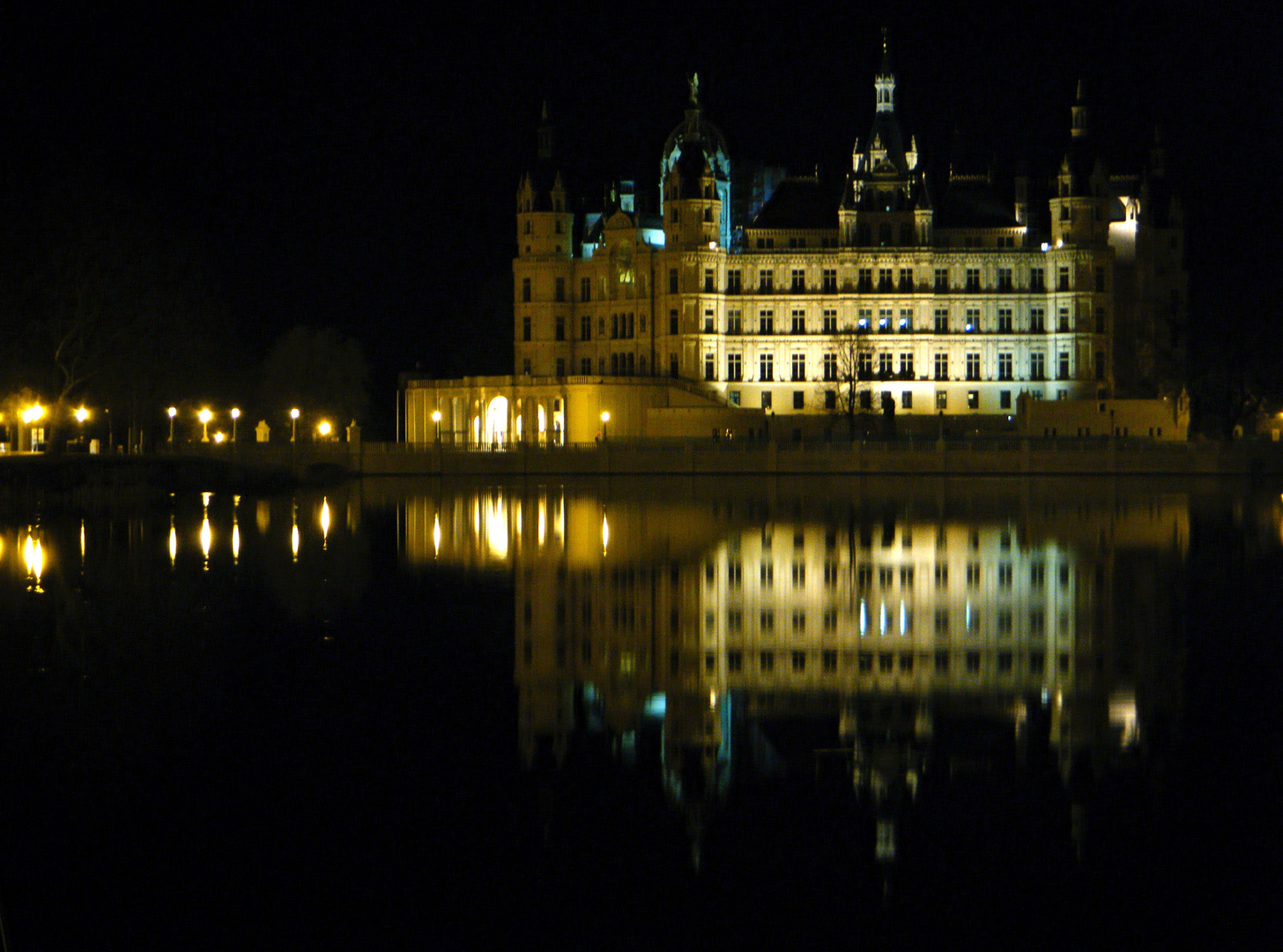 schweriner schloss spiegelung