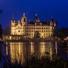 Schweriner Schloss zur Blauen Stunde