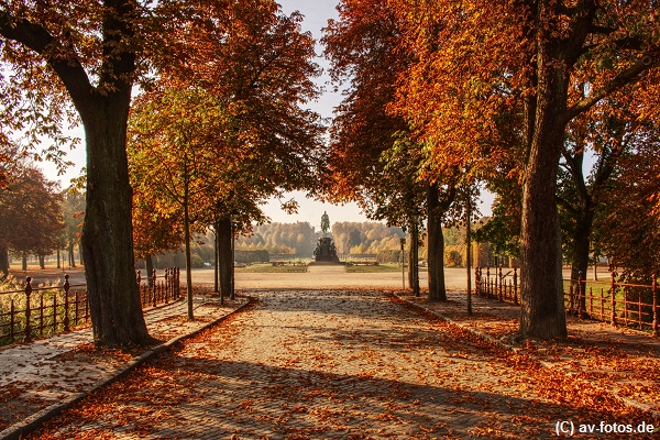 Schweriner Schlossgarten im Herbst