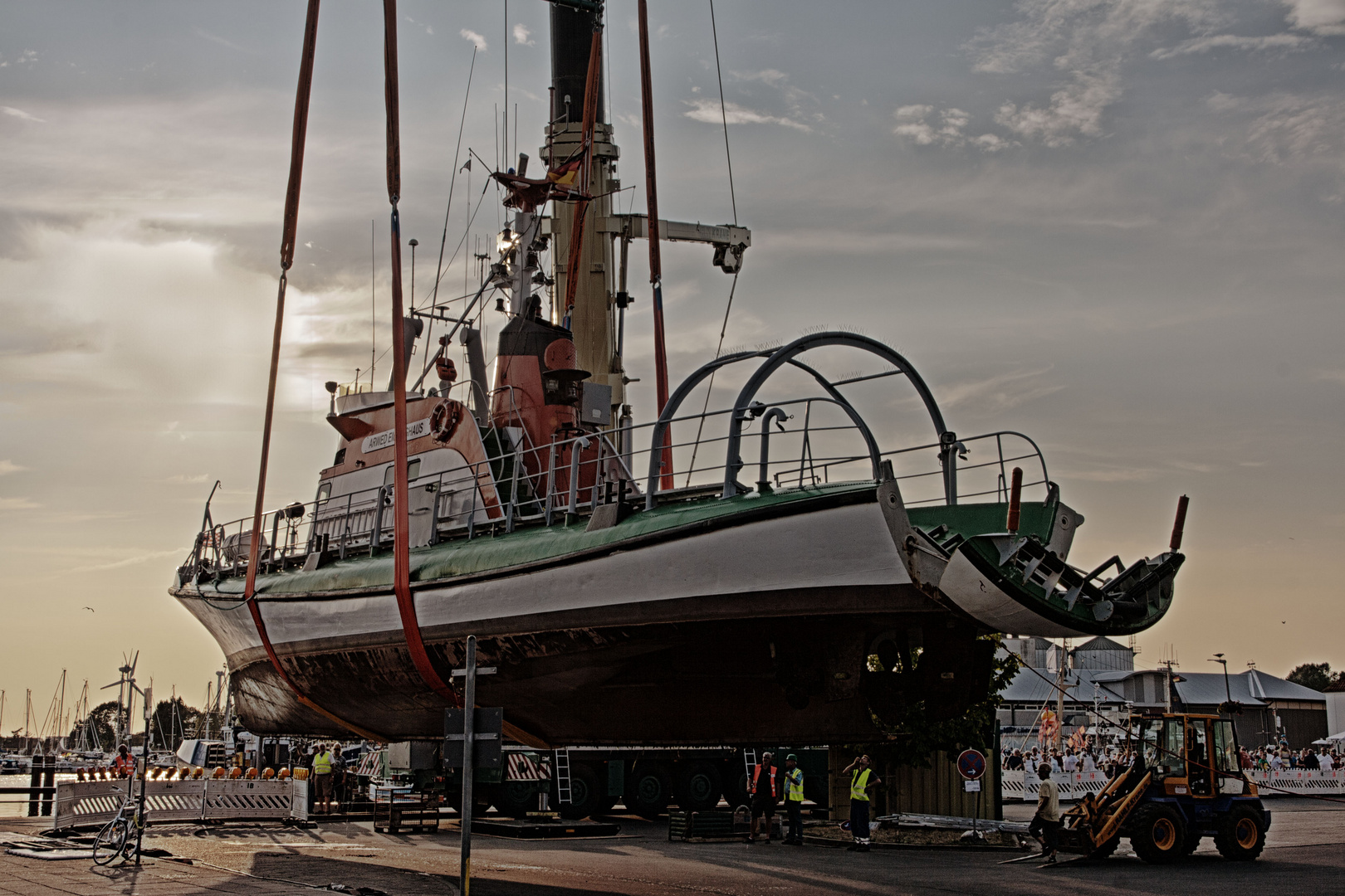 Schwerlast -20- Ein Schiff wird umgesetzt