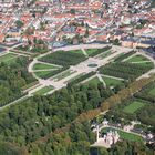 schwetzinger schlosspark mit moschee und schloss